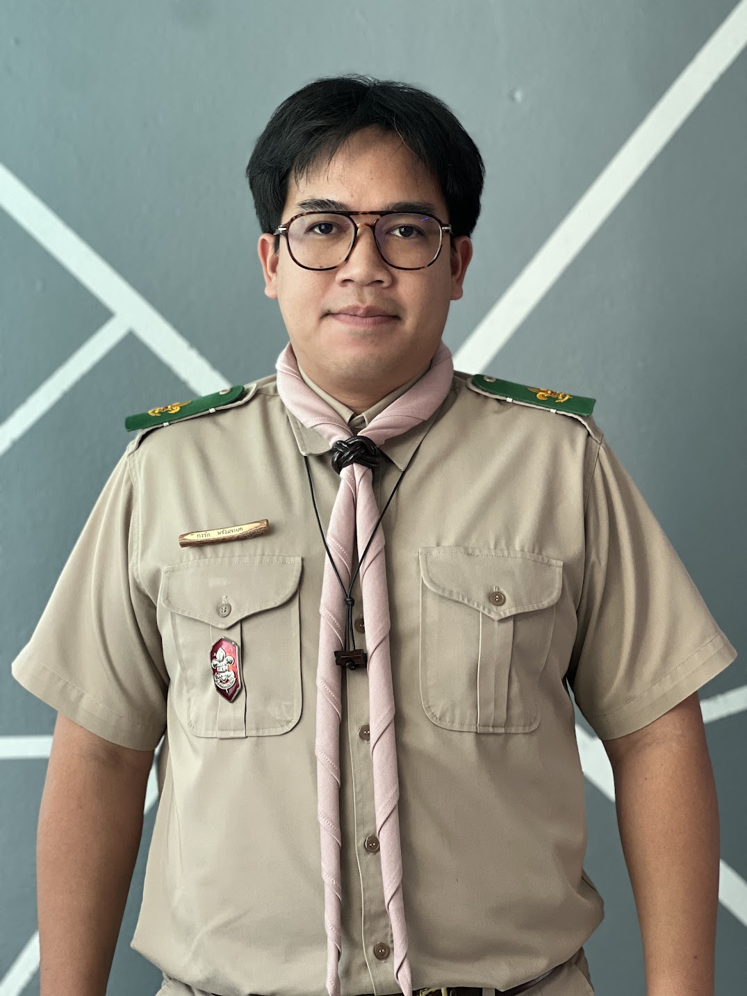 นายกรรัก พร้อมจะบก