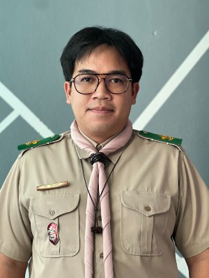 นายกรรัก พร้อมจะบก