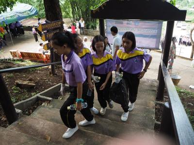 โครงการเก็บขยะบนภูบ่อบิด