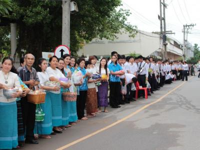 58-ทำบุญตักบาตรวันคล้ายวันสถาปนาวิทยาลัย 2