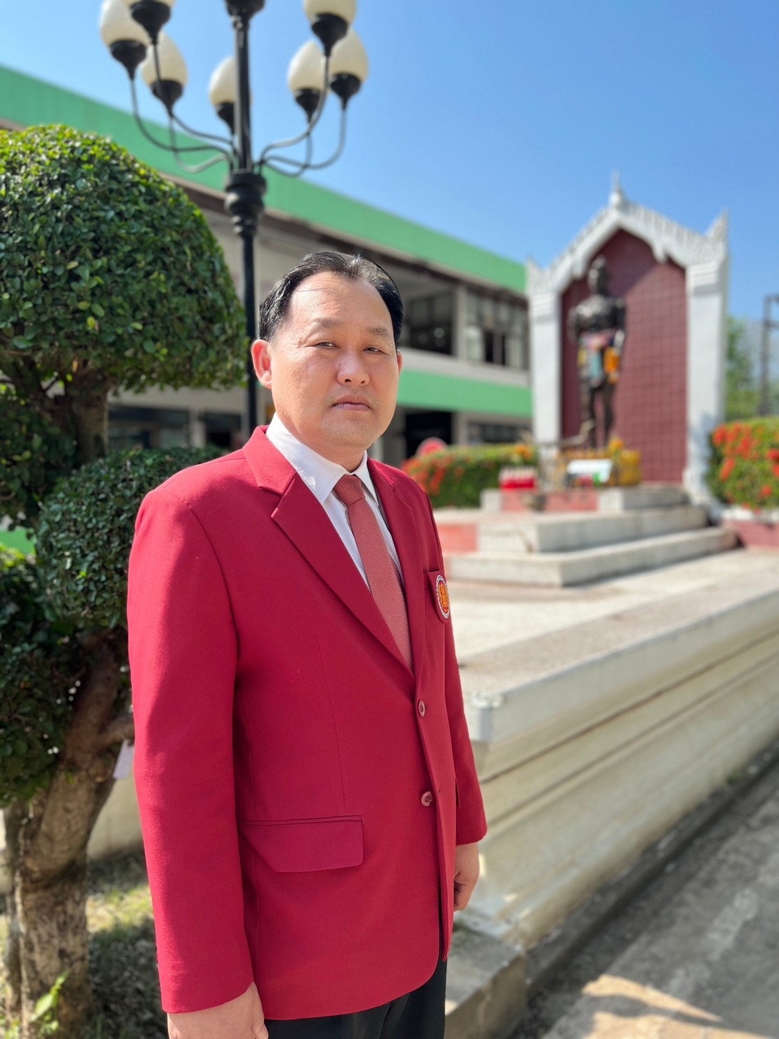 นายพลสิทธิ์ เชื้อเหรียญทอง