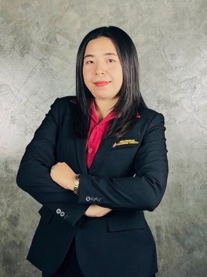 นางสาวณัฎฐนันท์ สมันพร้อม