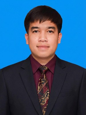 นายกรรัก พร้อมจะบก