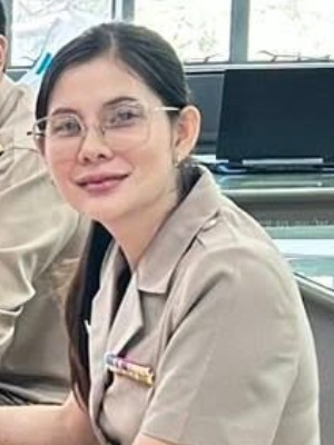 นางสาวนงค์นภา แตนหนองฮี