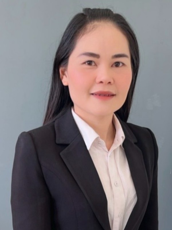 นางสาวพรรณนิภา บุญธรรม