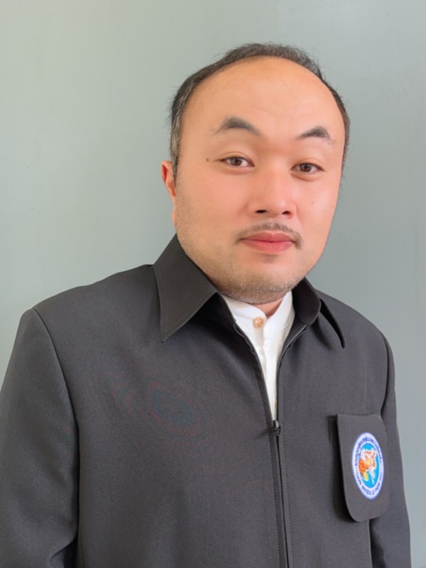 นายยุทธพงษ์ เพชรเสถียร