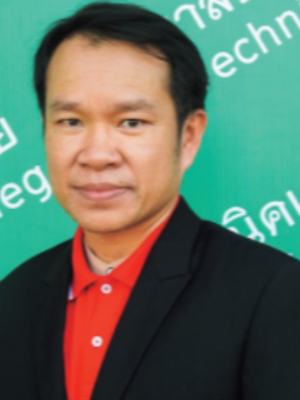 นายประพันธ์    ยะคำป้อ