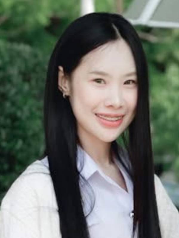 นางสาวชุติกาญจน์ เจริญทอง