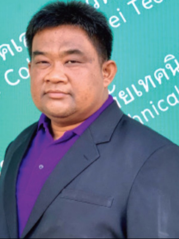 นายวรฤทธิ์ คำแก้ว