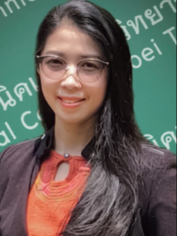 นางสาวทิวารัตน์ ปักคำวงษ์สังข์