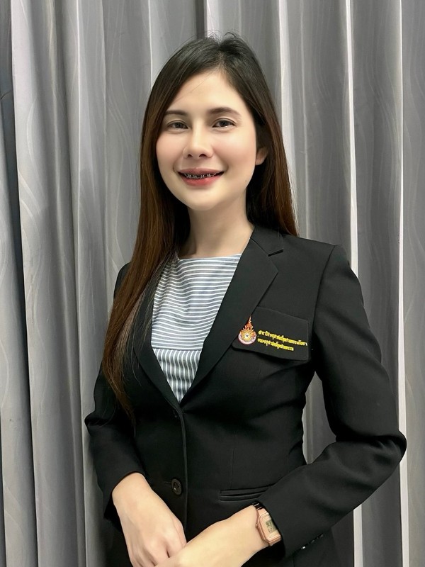 นางสาวนงค์นภา แตนหนองฮี